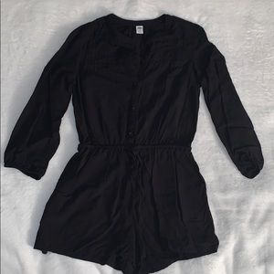 NWOT Old Navy Black 3/4 Sleeve Romper Size XS